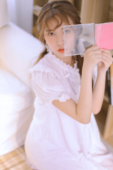 《年轻女教师4》免费观看